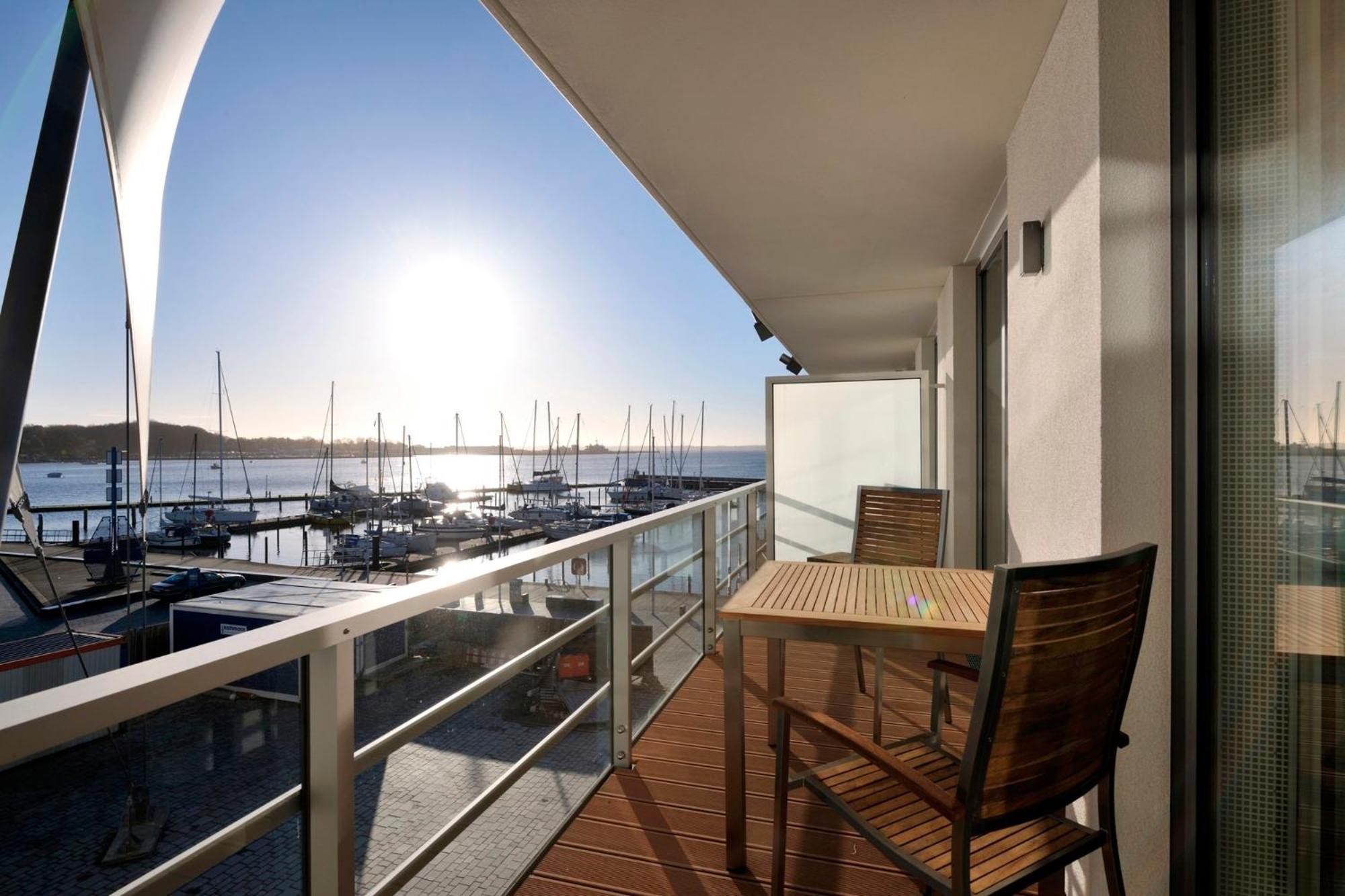 Apartment 12 - "Silbermoewe I" - Blickrichtung Yacht- Und Binnenhafenoffenes Meer Екернферде Екстер'єр фото